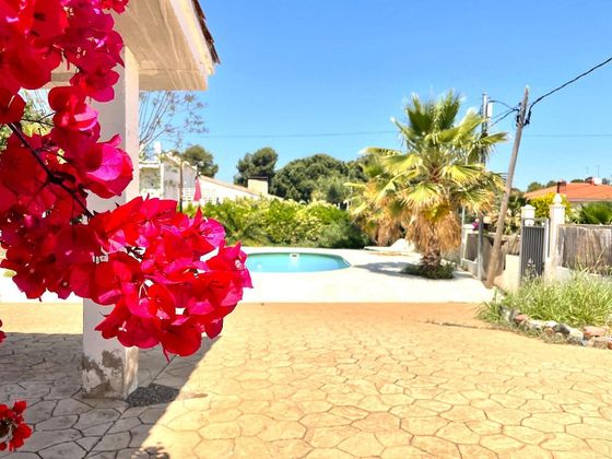 Foto 2 de Chalet en venta en Cap Salou de 5 habitaciones con terraza y piscina