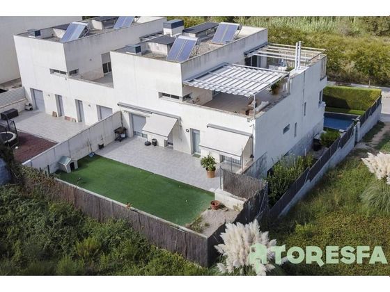 Foto 1 de Casa en venta en Sant Quirze Parc- Vallsuau - Castellet de 3 habitaciones con terraza y garaje