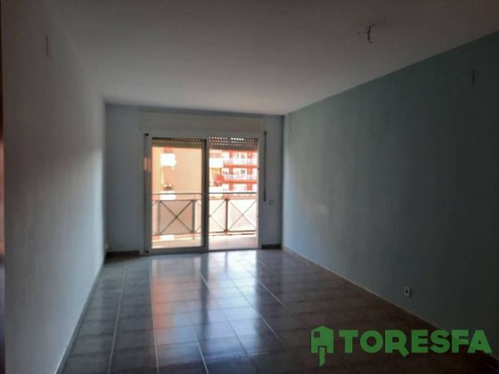 Foto 2 de Pis en venda a Vilassar de Mar de 2 habitacions amb balcó i ascensor
