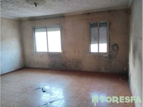Foto 1 de Dúplex en venda a Can Borrell - La Plana de Lledó de 4 habitacions amb aire acondicionat i calefacció