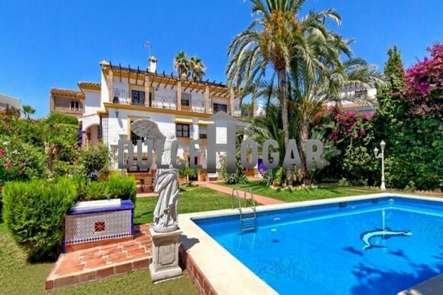 Foto 1 de Xalet en venda a La Cala del Moral de 8 habitacions amb terrassa i piscina
