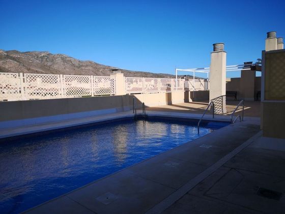 Foto 1 de Venta de piso en Centro - Torremolinos de 4 habitaciones con terraza y piscina