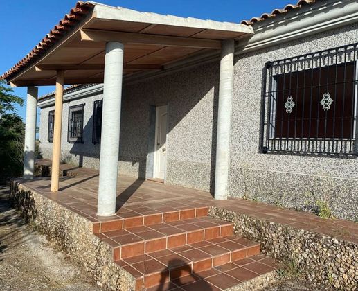 Foto 1 de Casa en venda a Moraleda de Zafayona de 4 habitacions amb jardí