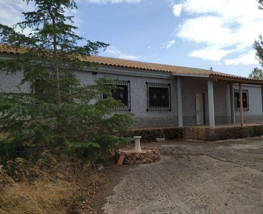 Foto 2 de Casa en venda a Moraleda de Zafayona de 4 habitacions amb jardí