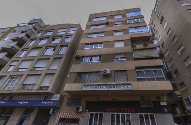 Foto 1 de Venta de piso en Perchel Sur - Plaza de Toros Vieja de 3 habitaciones con terraza y ascensor