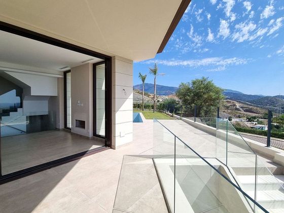 Foto 2 de Casa en venda a Benahavís de 4 habitacions amb terrassa i piscina