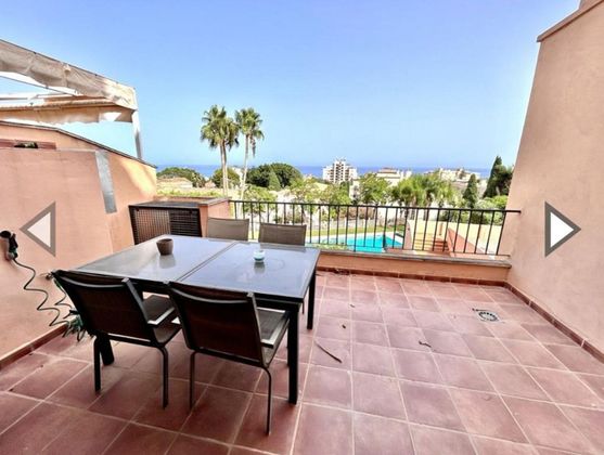 Foto 2 de Venta de piso en Montemar de 2 habitaciones con terraza y piscina
