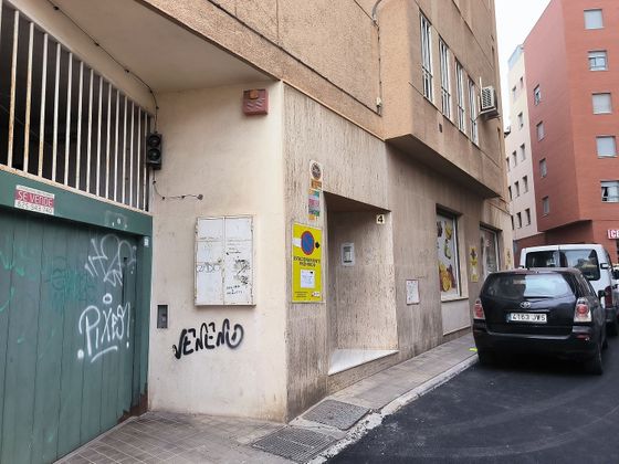 Foto 2 de Garatge en venda a calle Sicardó de 12 m²