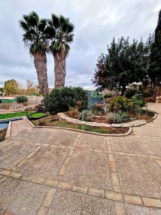Foto 2 de Xalet en venda a Oromana de 4 habitacions amb terrassa i piscina