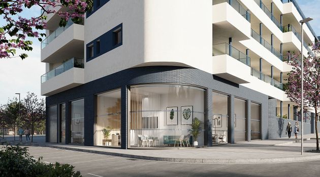 Foto 2 de Pis en venda a calle Italia de 3 habitacions amb terrassa i garatge