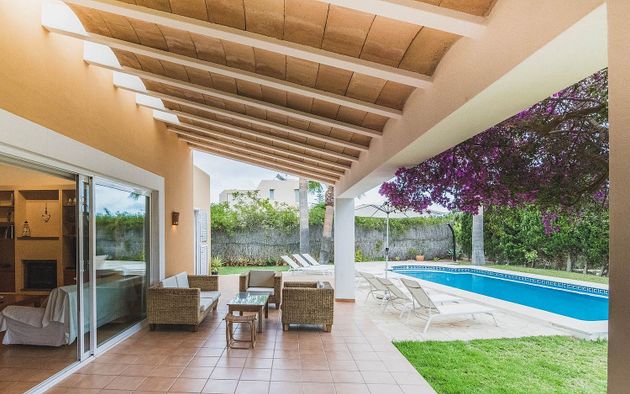 Foto 2 de Alquiler de chalet en Sant Jordi de Ses Salines de 5 habitaciones con terraza y piscina