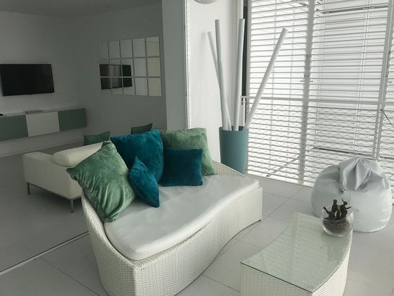 Foto 2 de Pis en venda a Marina Botafoc - Platja de Talamanca de 2 habitacions amb terrassa i piscina
