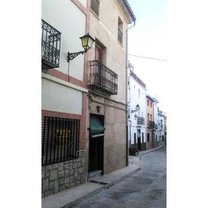 Foto 1 de Casa rural en venda a calle Pedro Vidal de 3 habitacions i 258 m²