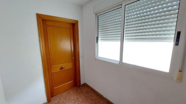 Foto 2 de Pis en venda a calle Del Mar de 3 habitacions amb garatge i balcó