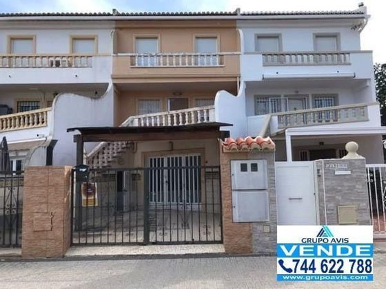Foto 1 de Casa en venda a avenida De la Mar de 3 habitacions amb terrassa i garatge