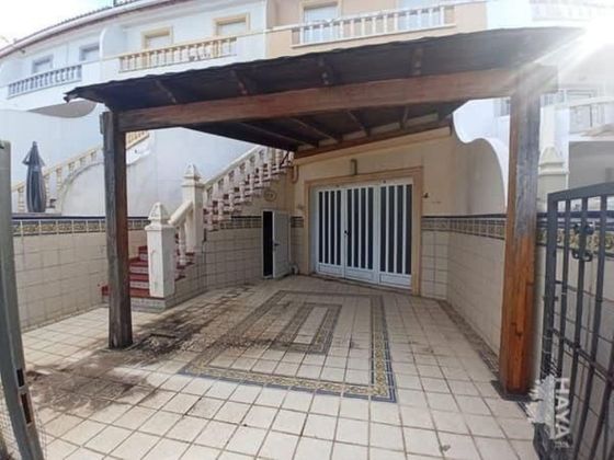 Foto 2 de Casa en venda a avenida De la Mar de 3 habitacions amb terrassa i garatge