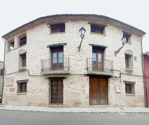 Foto 2 de Edifici en venda a calle San Pedro de 600 m²