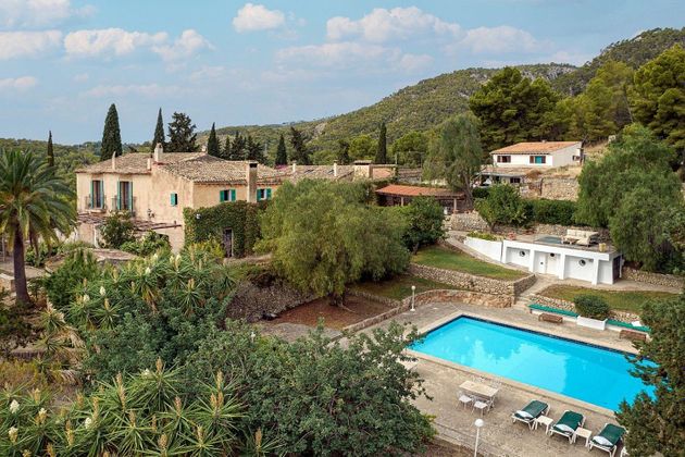 Foto 1 de Casa rural en venda a Génova de 6 habitacions amb piscina i balcó