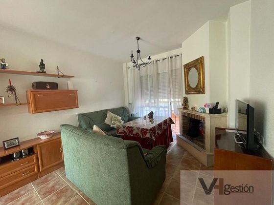Foto 2 de Venta de casa en Villamartín de 3 habitaciones y 128 m²