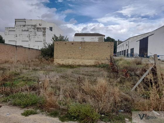 Foto 1 de Venta de terreno en Villamartín de 450 m²