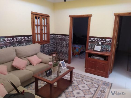 Foto 1 de Casa en venda a Villamartín de 3 habitacions amb terrassa i garatge