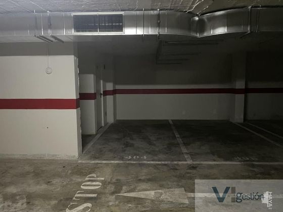 Foto 2 de Venta de piso en Colores - Entreparques de 2 habitaciones con garaje