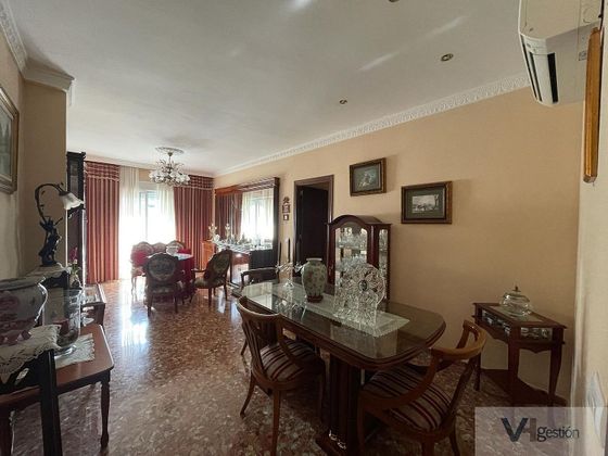 Foto 1 de Pis en venda a Villamartín de 4 habitacions amb terrassa i garatge