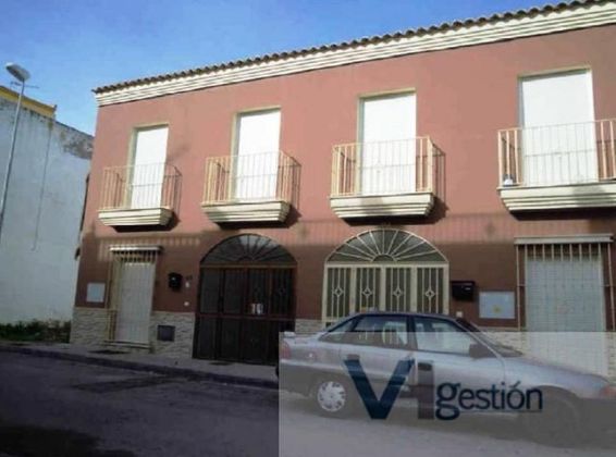 Foto 2 de Venta de casa en Cuervo de Sevilla (El) de 3 habitaciones con garaje