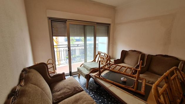 Foto 2 de Venta de piso en Silla de 5 habitaciones con terraza y balcón