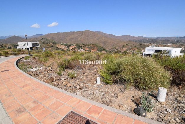 Foto 2 de Venta de terreno en Calahonda de 1376 m²