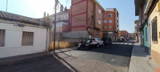 Foto 1 de Terreno en venta en calle De Miguel Artigas de 64 m²