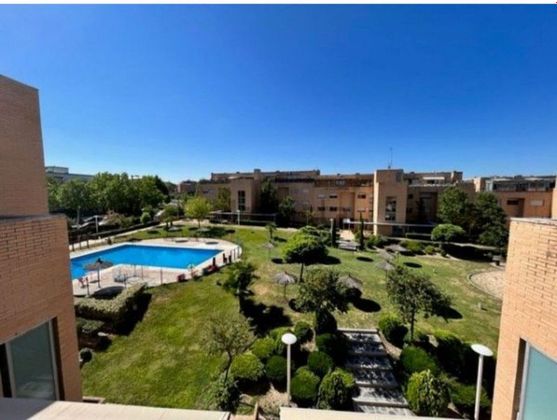 Foto 2 de Àtic en venda a El Cantizal de 3 habitacions amb terrassa i piscina