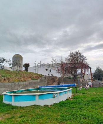 Foto 2 de Xalet en venda a Casco Urbano de 3 habitacions amb piscina