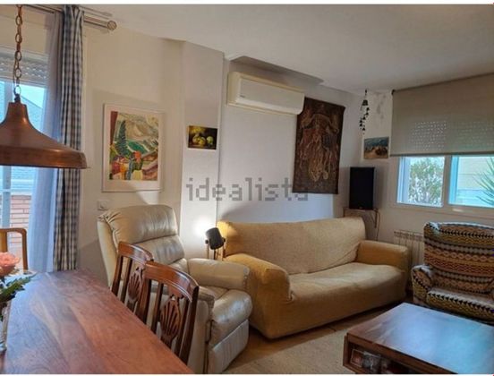 Foto 2 de Ático en venta en Casco Antiguo de 2 habitaciones con terraza y garaje