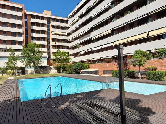 Foto 1 de Piso en venta en Sant Joan - Molí del Vent de 4 habitaciones con terraza y piscina