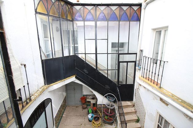 Foto 2 de Pis en venda a Ciudad Monumental de 8 habitacions amb terrassa i jardí