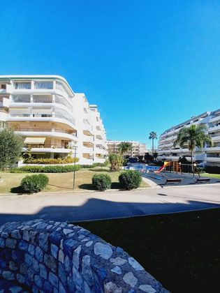 Foto 2 de Pis en venda a calle Guadalmina Alta de 3 habitacions amb terrassa i piscina