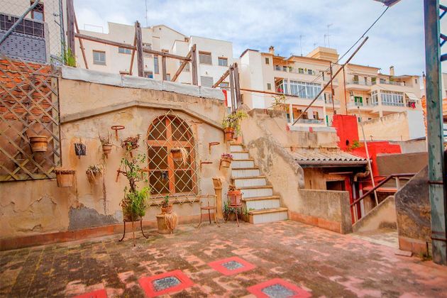 Foto 2 de Xalet en venda a Mercat  - La Missió - Plaça dels Patins de 6 habitacions amb terrassa