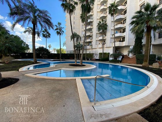 Foto 1 de Àtic en venda a Son Armadans de 4 habitacions amb terrassa i piscina