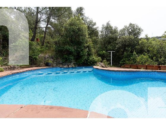 Foto 1 de Casa en venta en Figaró-Montmany de 5 habitaciones con terraza y piscina