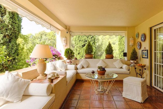 Foto 2 de Xalet en venda a calle Fuente del Espanto Cerro Artola Benahavi de 4 habitacions amb terrassa i piscina