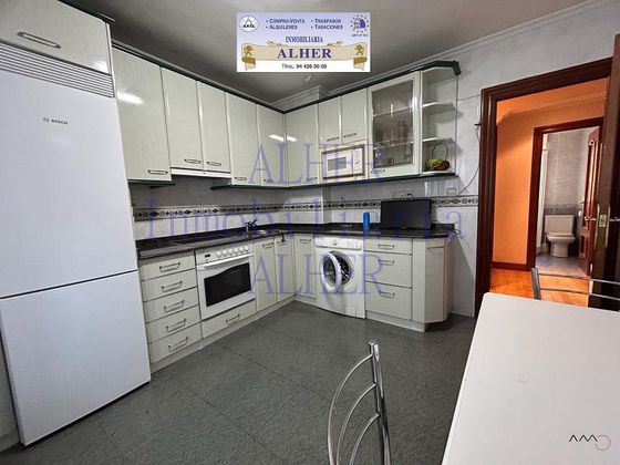 Foto 1 de Venta de piso en Basauri de 2 habitaciones con calefacción y ascensor