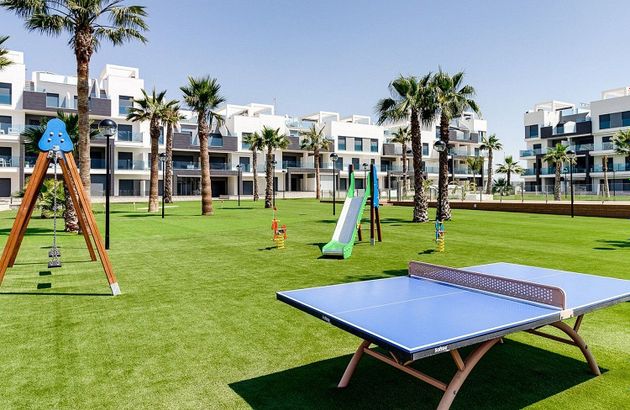 Foto 2 de Pis en venda a Urbanizaciones de 2 habitacions amb terrassa i piscina