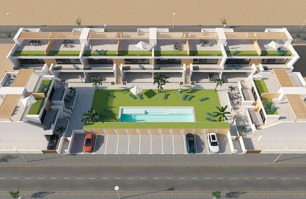 Foto 2 de Ático en venta en San Pedro del Pinatar de 3 habitaciones con terraza y piscina