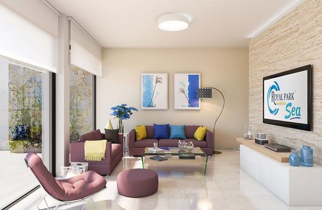 Foto 2 de Àtic en venda a Urbanizaciones de 3 habitacions amb terrassa i piscina