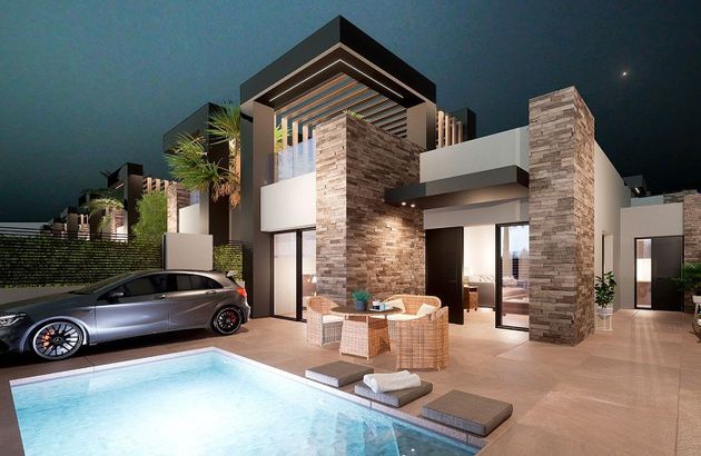Foto 1 de Casa en venda a San Fulgencio de 3 habitacions amb terrassa i piscina