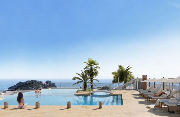 Foto 2 de Pis en venda a Águilas ciudad de 2 habitacions amb terrassa i piscina