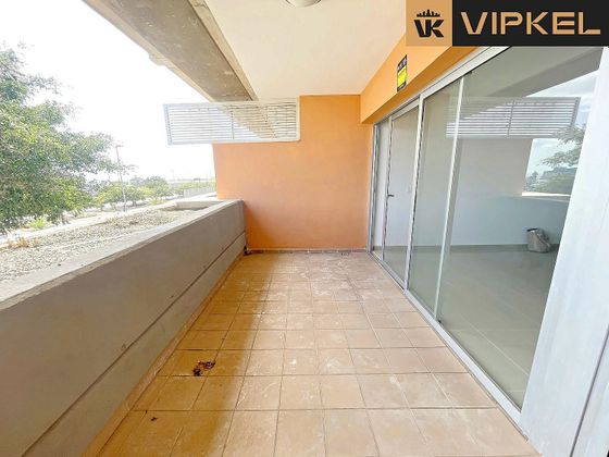 Foto 1 de Pis en venda a Las Chafiras de 2 habitacions amb terrassa i piscina