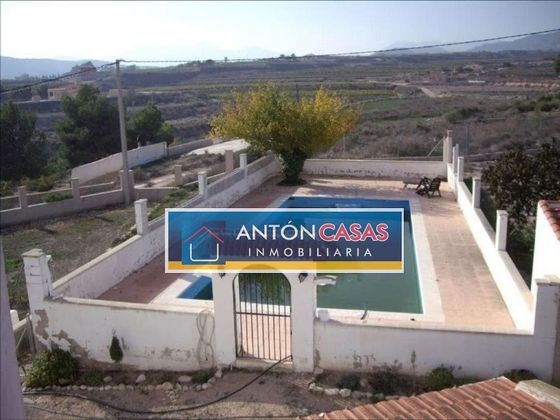 Foto 2 de Venta de casa rural en Novelda de 7 habitaciones con terraza y piscina
