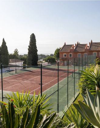 Foto 2 de Casa adossada en venda a Los Naranjos - Las Brisas de 2 habitacions amb terrassa i piscina